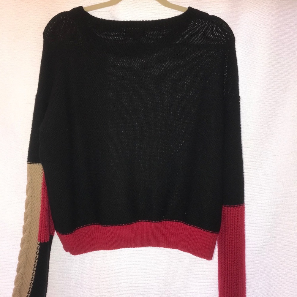 Sweater - Picture 2 of 4